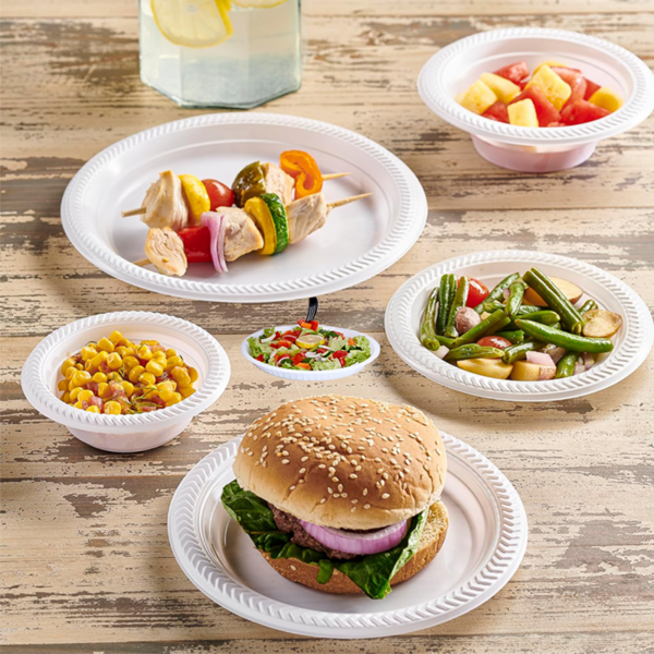 Plastic plate in qatar